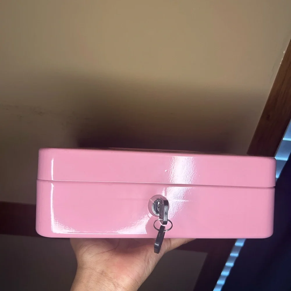 Lock box - Picture 4 of 4